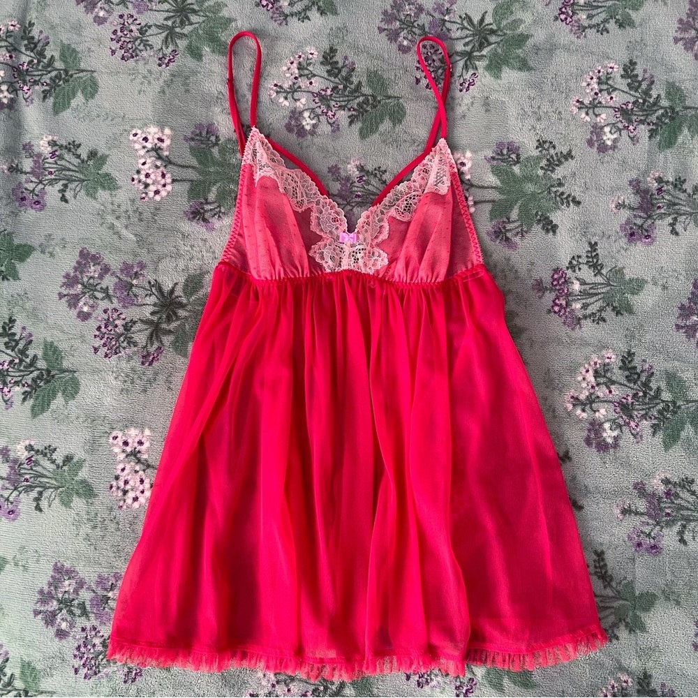Victoria’s Secret Be Mine Valentine Red Lace Sheer Babydoll Tank 💋💌❤️